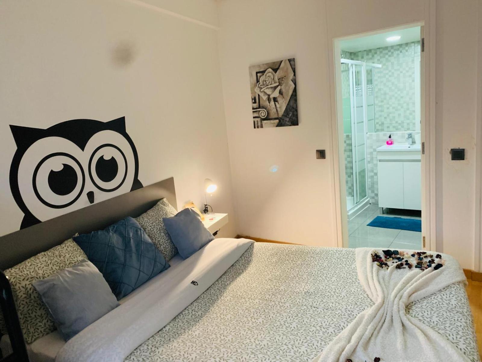 Corujinha Hostel Лиссабон Экстерьер фото