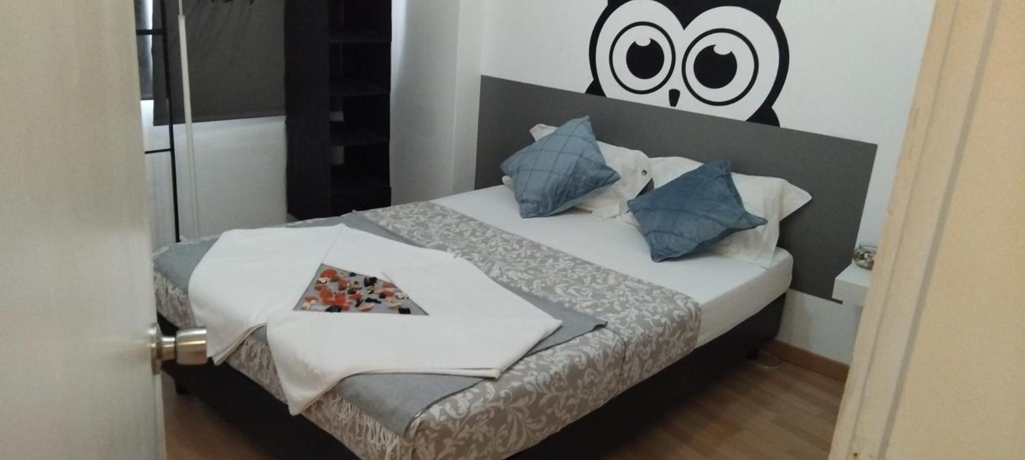 Corujinha Hostel Лиссабон Экстерьер фото
